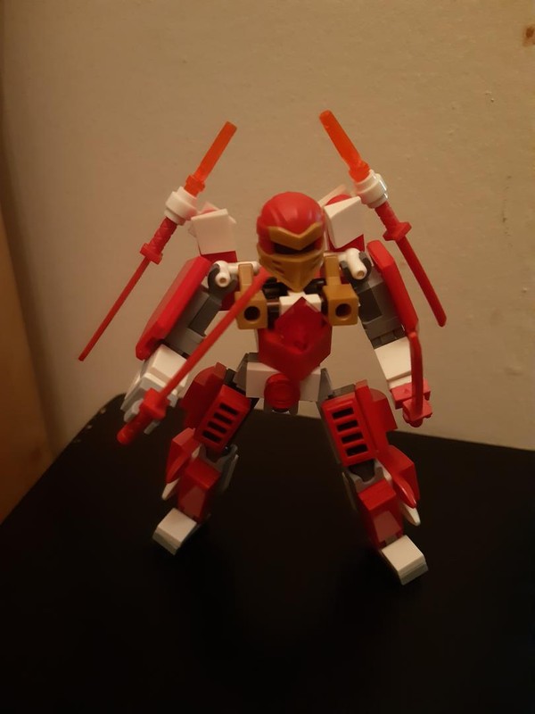 Lego Red Ninja Ninjago Mini Mech Figure