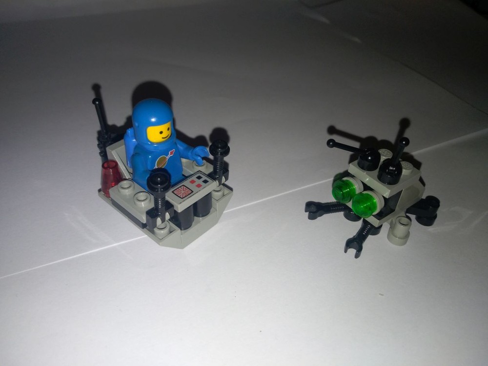 Lego 6809 - Astrobeetle and recon scooter