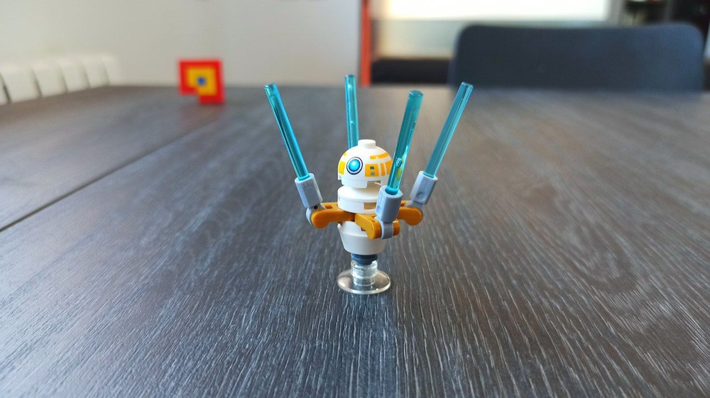 Lego Training droid from Young Jedi Adventures