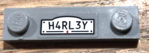 Lego Plate, Modified 1 x 4 with 2 Studs without Groove with 'H4RL3Y' Pattern (Sticker) - Set 70921