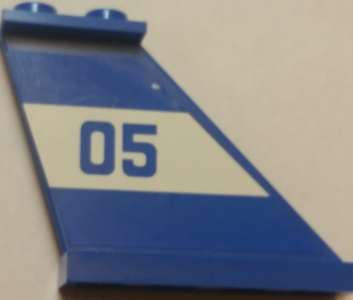 Lego Tail 4 x 1 x 3 with Blue '05' on White Background Pattern on Right Side (Sticker) - Set 60045 / Blue