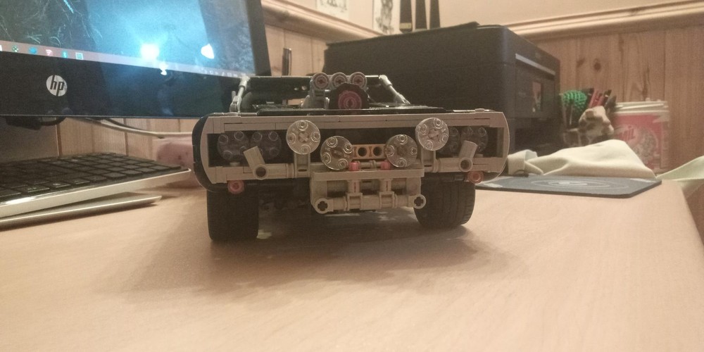 Lego Dom's Dodge Ram Bar and Lights