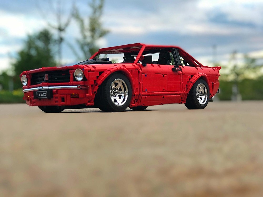 Lego Holden Torana A9X