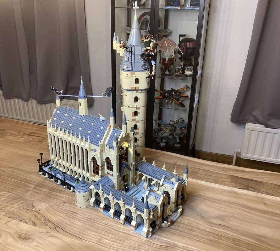 Lego Great Hall & Staircase Tower Version 1.0