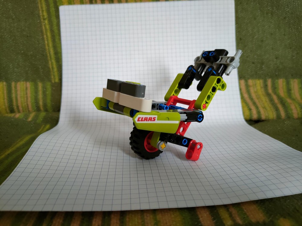 Lego CLAAS Wheelbarrow