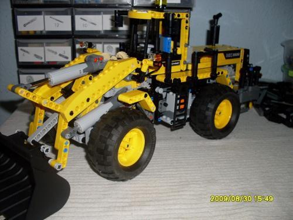 Lego 8265 - Motorized - Biker