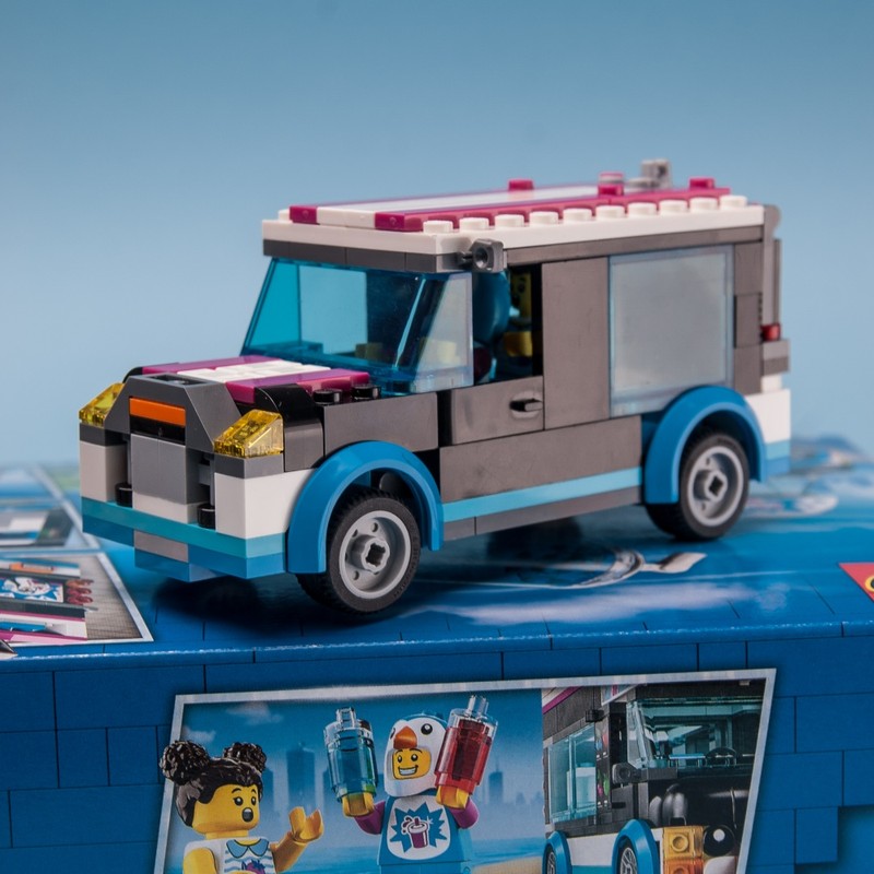Lego 60384 SUV
