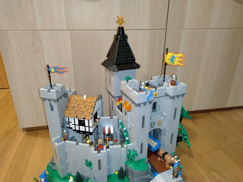 Lego 10305 Wizard Tower
