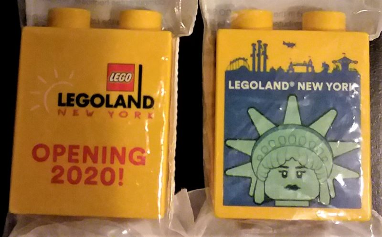 Lego Duplo, Brick 1 x 2 x 2 with LEGOLAND New York Opening 2020 Pattern