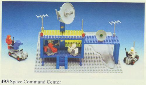 Lego Space Command Center (Craterplate version)