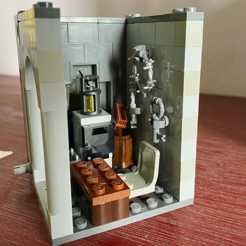 Lego Filch's office