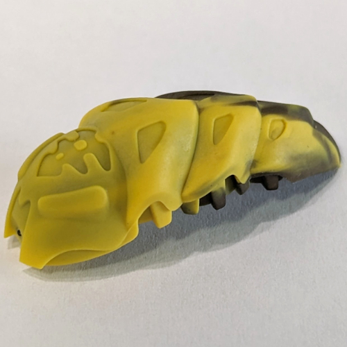 Lego Large Figure Accessory, Rahkshi Kraata Stage 1 with Marbled Black Tail Pattern / Yellow