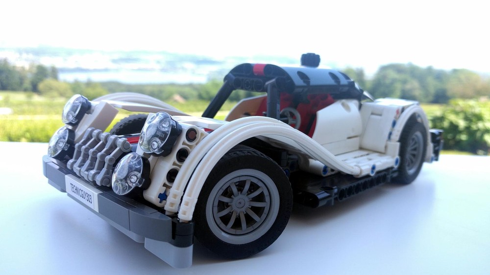 Lego Technic Vintage car v2