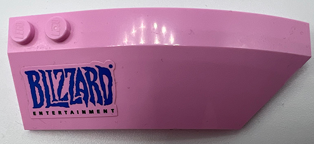 Lego Wedge 8 x 3 x 2 Open Right with 'BLIZZARD ENTERTAINMENT' Pattern (Sticker) - Set 75973 / Bright Pink