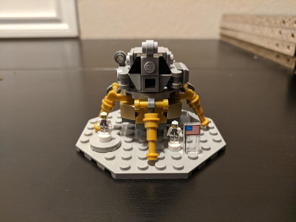 Lego Apollo 11 Lunar Lander Mod