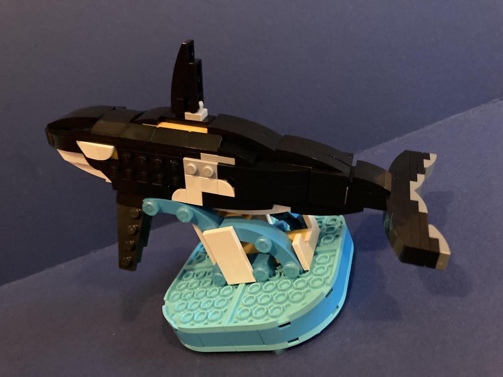 Lego 2 x 40498 Killer Whale (orca) model