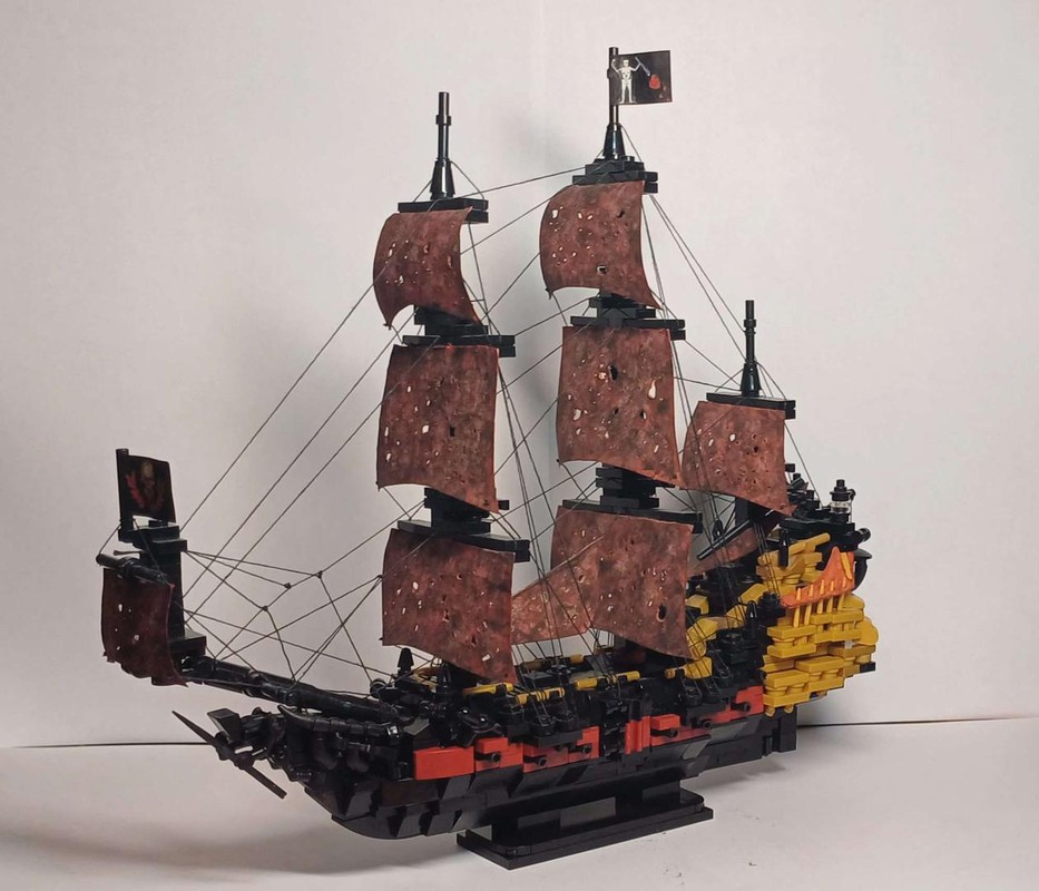 Lego Queen Anne's Revenge MOC