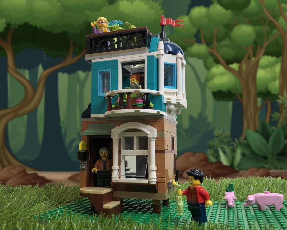 Lego Little Solarpunk House