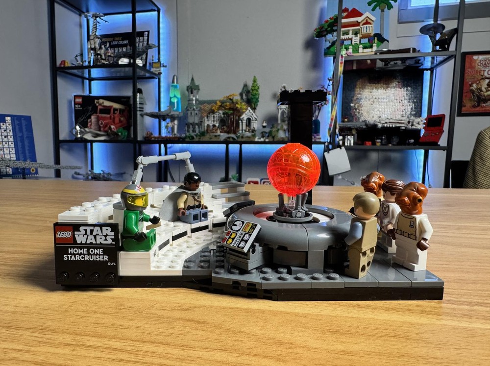 Lego Midi Scale Home Home - Death Star Briefing Room