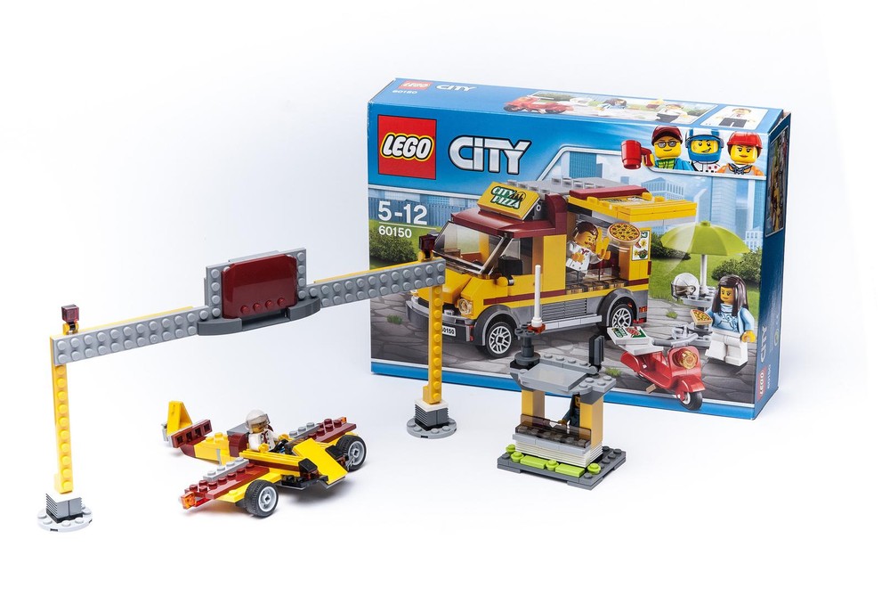 Lego 60150 Airplane & air gates