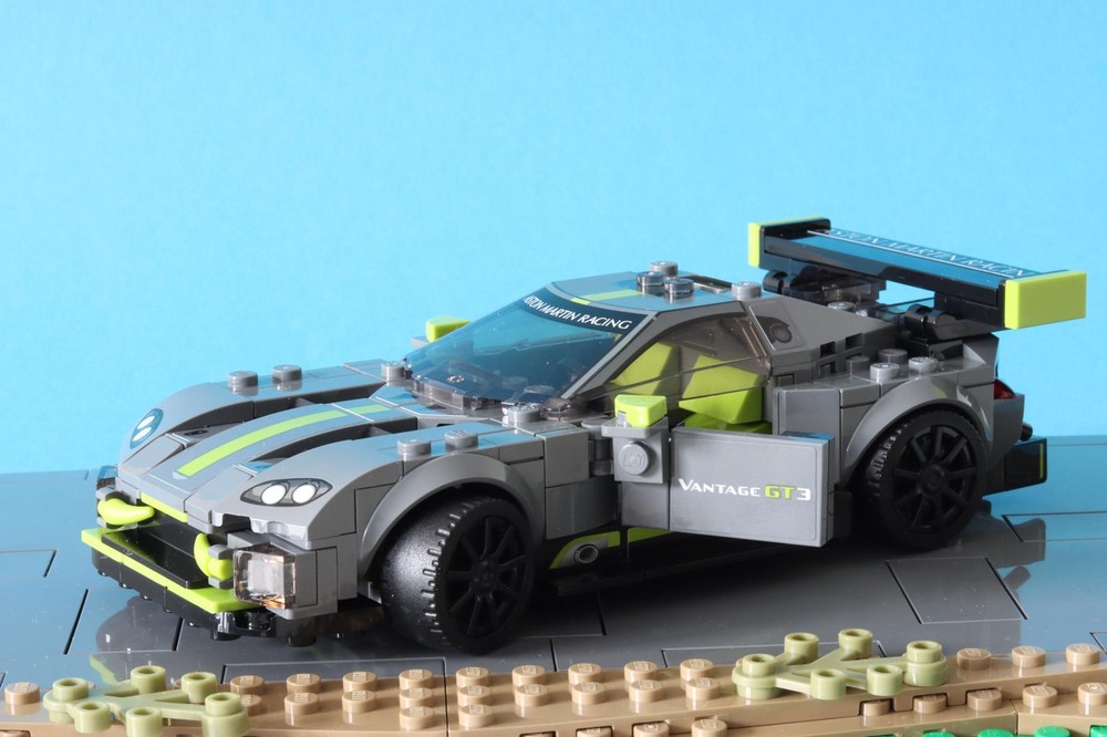Lego Mod of „Aston Martin Vantage GT3“ from set 76910