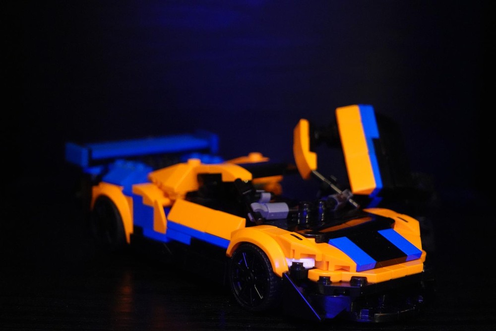 Lego McLaren Artura GT4