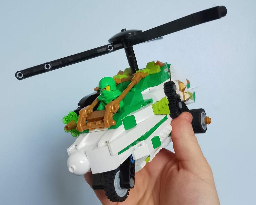 Lego Lloyd's Majestic-Dragon-Copter