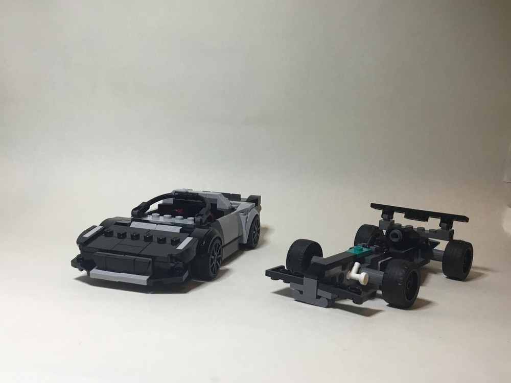 Lego (76909) Ferrari spider with retro formula one with mercedes racing set