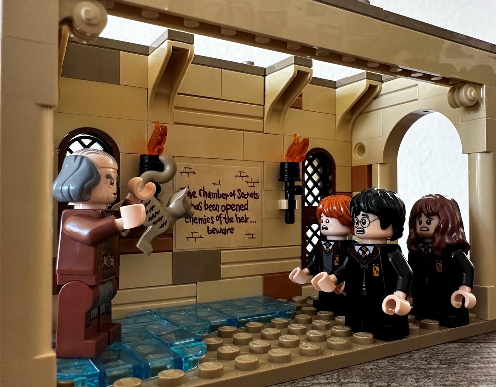 Lego The Writing on the Wall - Chamber of Secrets