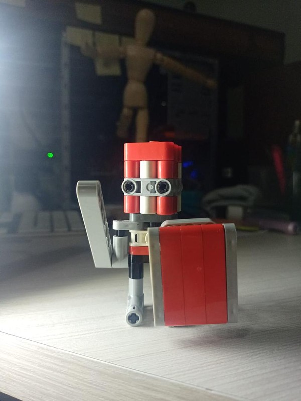 Lego Red Knight from Castle Crashers