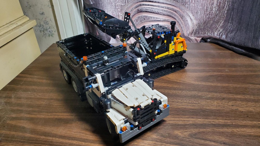 Lego 42175 Dump Truck & Front End Loader