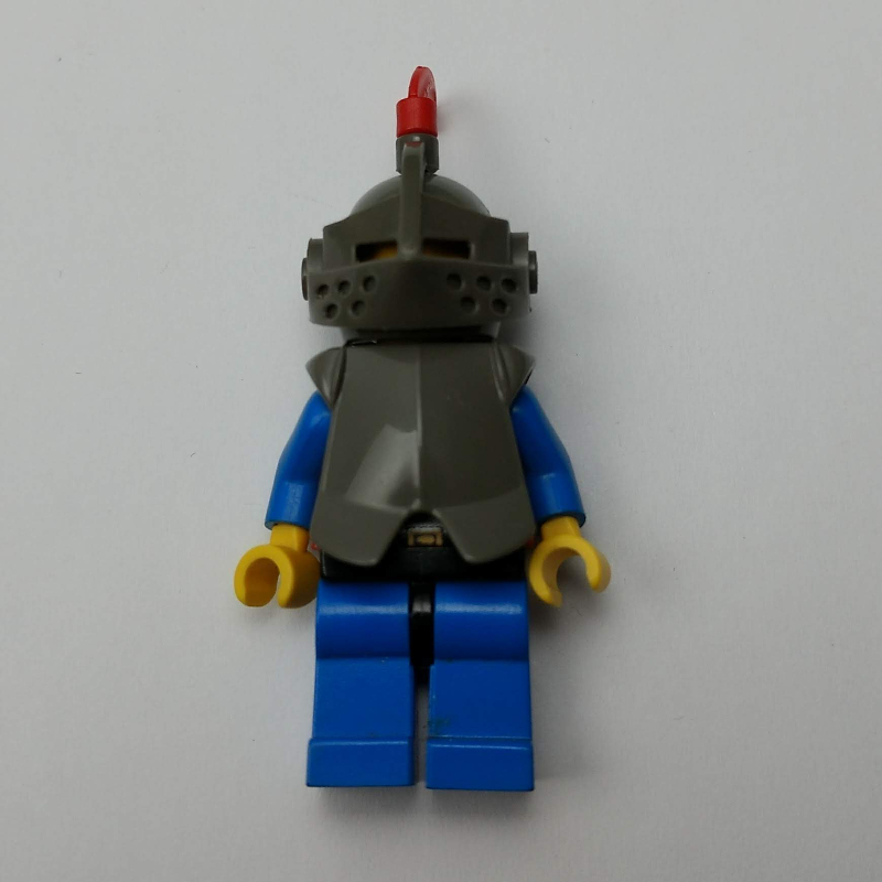 Lego Knight (Breastplate on Red) - Blue Legs, Red Feather