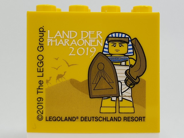 Lego Brick 2 x 4 x 3 with LAND DER PHARAONEN 2019 LEGOLAND DEUTSCHLAND RESORT Pattern / Yellow