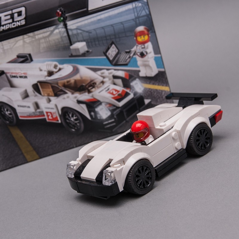 Lego 75887 Classic LeMans racing car