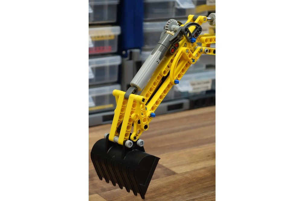 Lego 42006 MOD - bucket tool