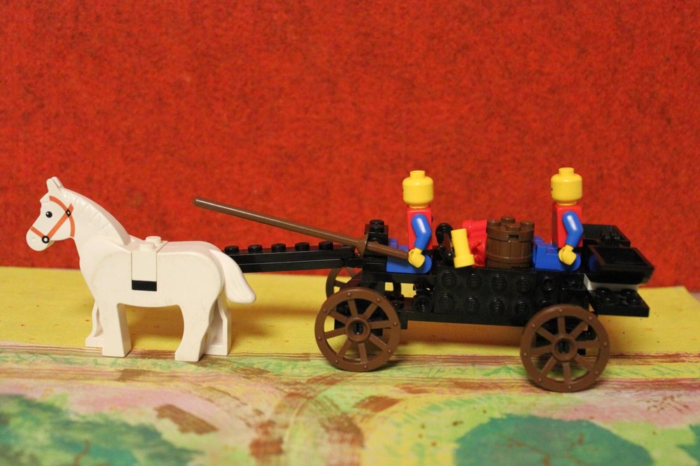 Lego 6039 Smugglers' Cart (Alternative Build)