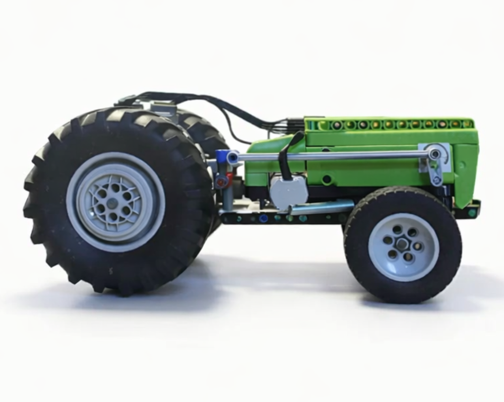 LEGO technic classic tractor
