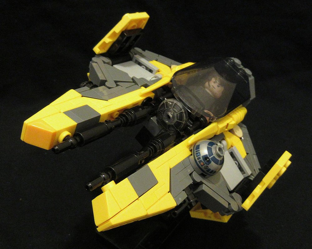 Lego Anakin's Eta-2 Interceptor (1:42 Scale)