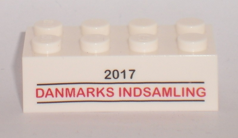 Lego Brick 2 x 4 with '2017 DANMARKS INDSAMLING' Pattern / White