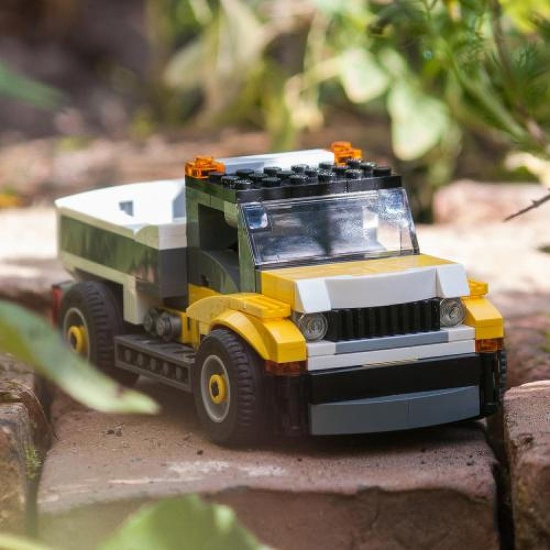 Lego #31046 dump truck