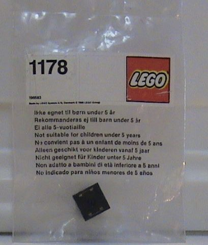 Lego Siren, Black