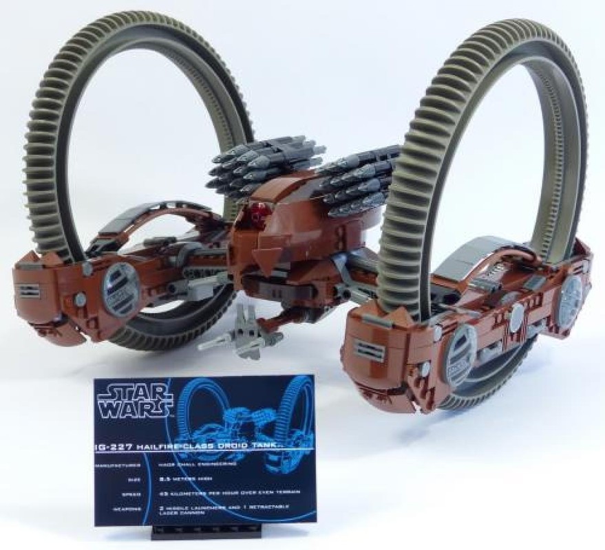 Lego UCS Hailfire Droid