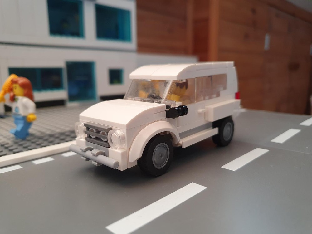 Lego renault 4