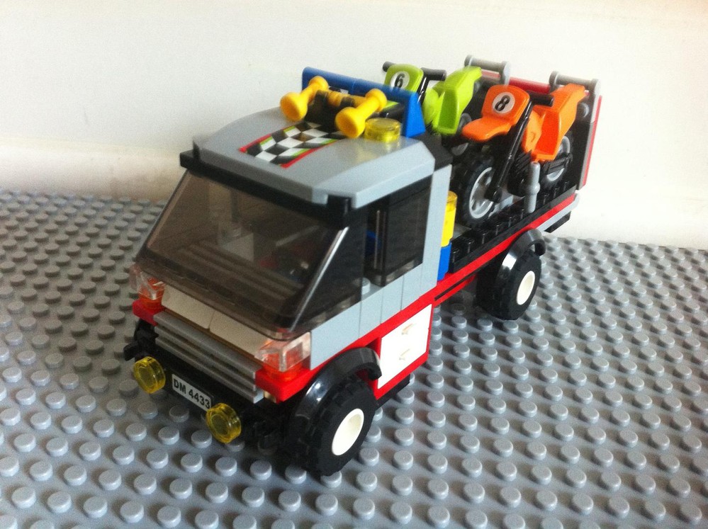Lego 4433 Isuzu Dirt Bike Transporter