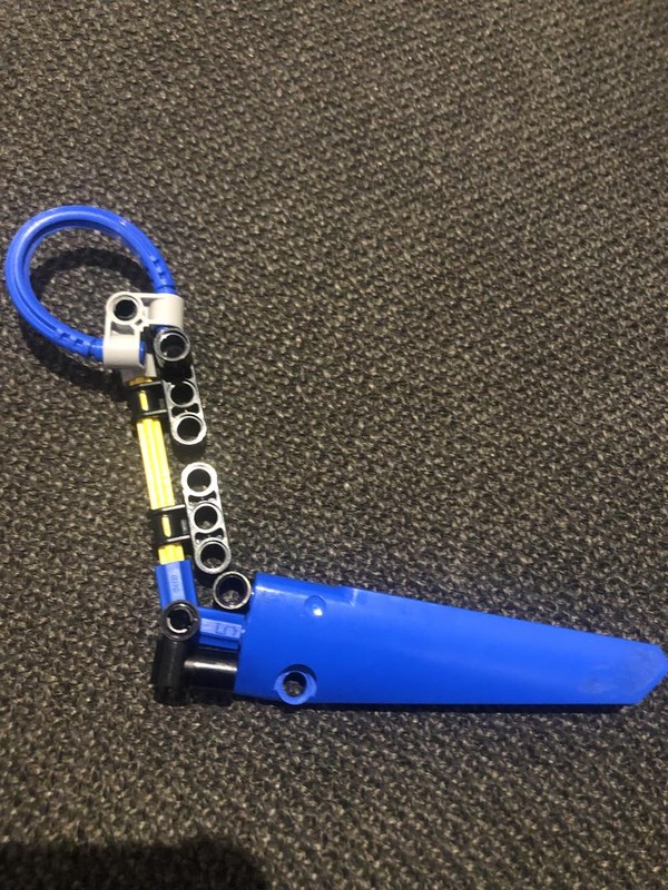 Lego 42123 Trainer karambit