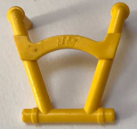 Lego Fabuland, Equipment Lawnmower Handles / Yellow