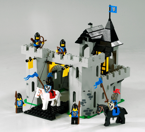 Lego Black Falcon's Fortress