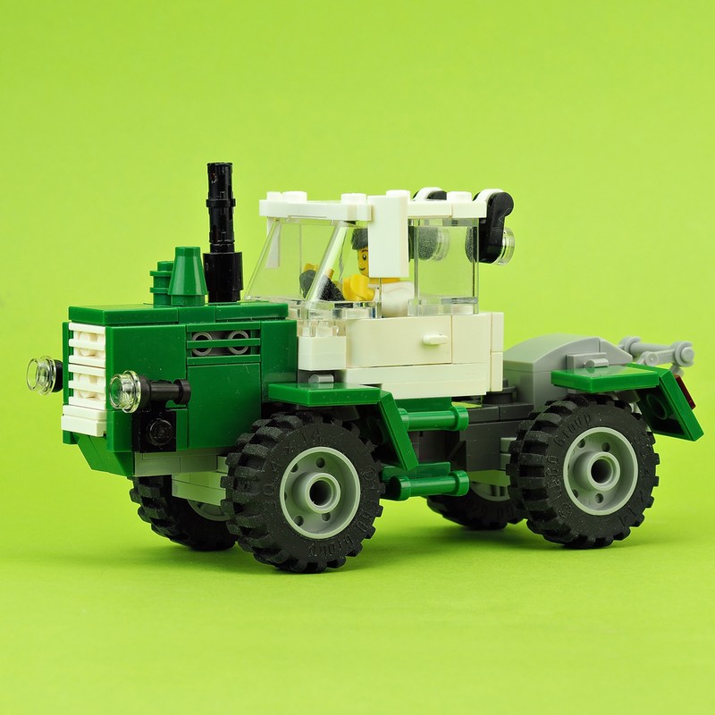 Lego Green tractor