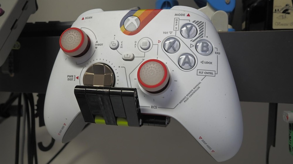 Lego Gamepad Holder