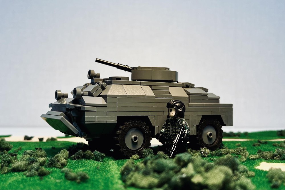Lego BRDM-2